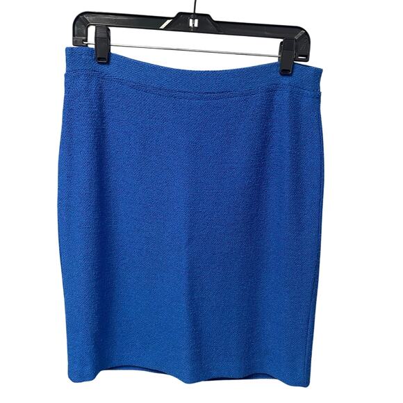 St. John Collection by Marie Gray Santana Knit Knee Skirt Light Blue 6 AS IS - Picture 1 of 5